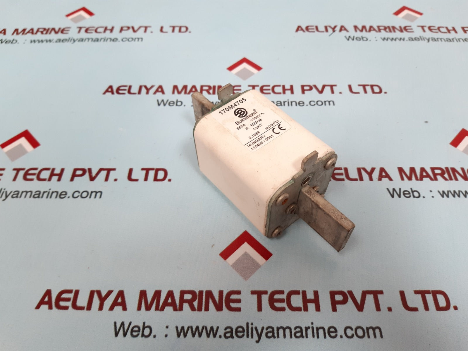 Bussmann 170m4705 fuse 550a 1100v