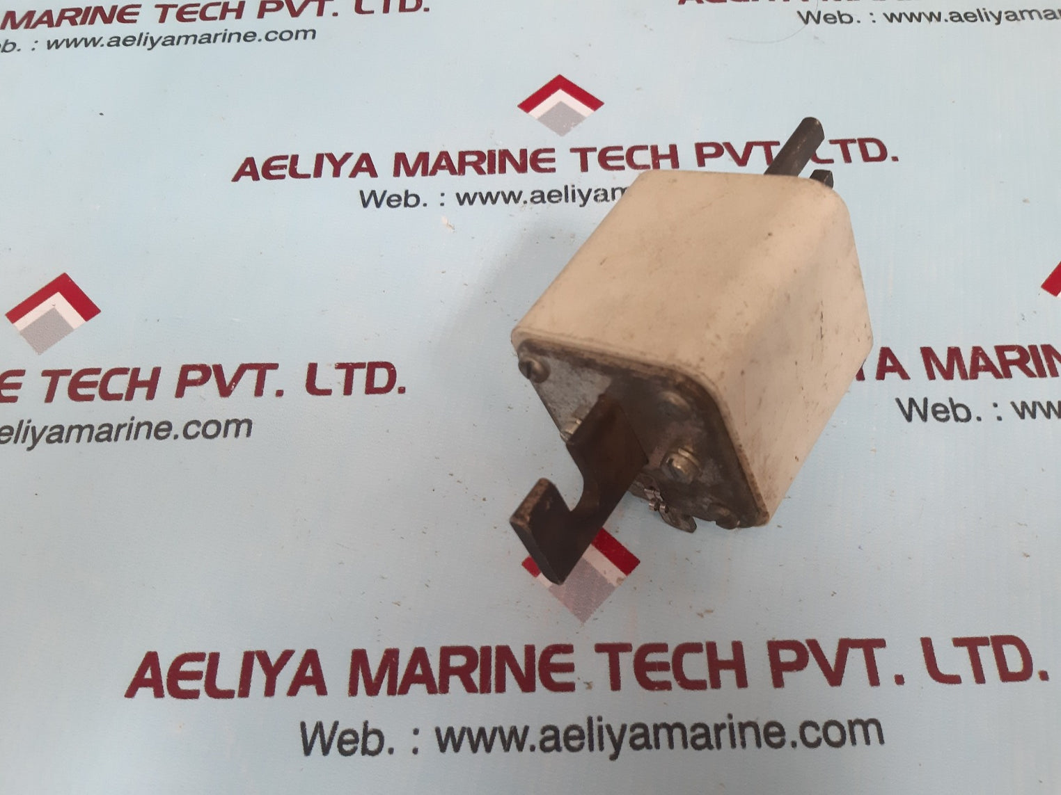 Siemens 3 ne4 330-0b sitor fuse 315a ac800v dc500v