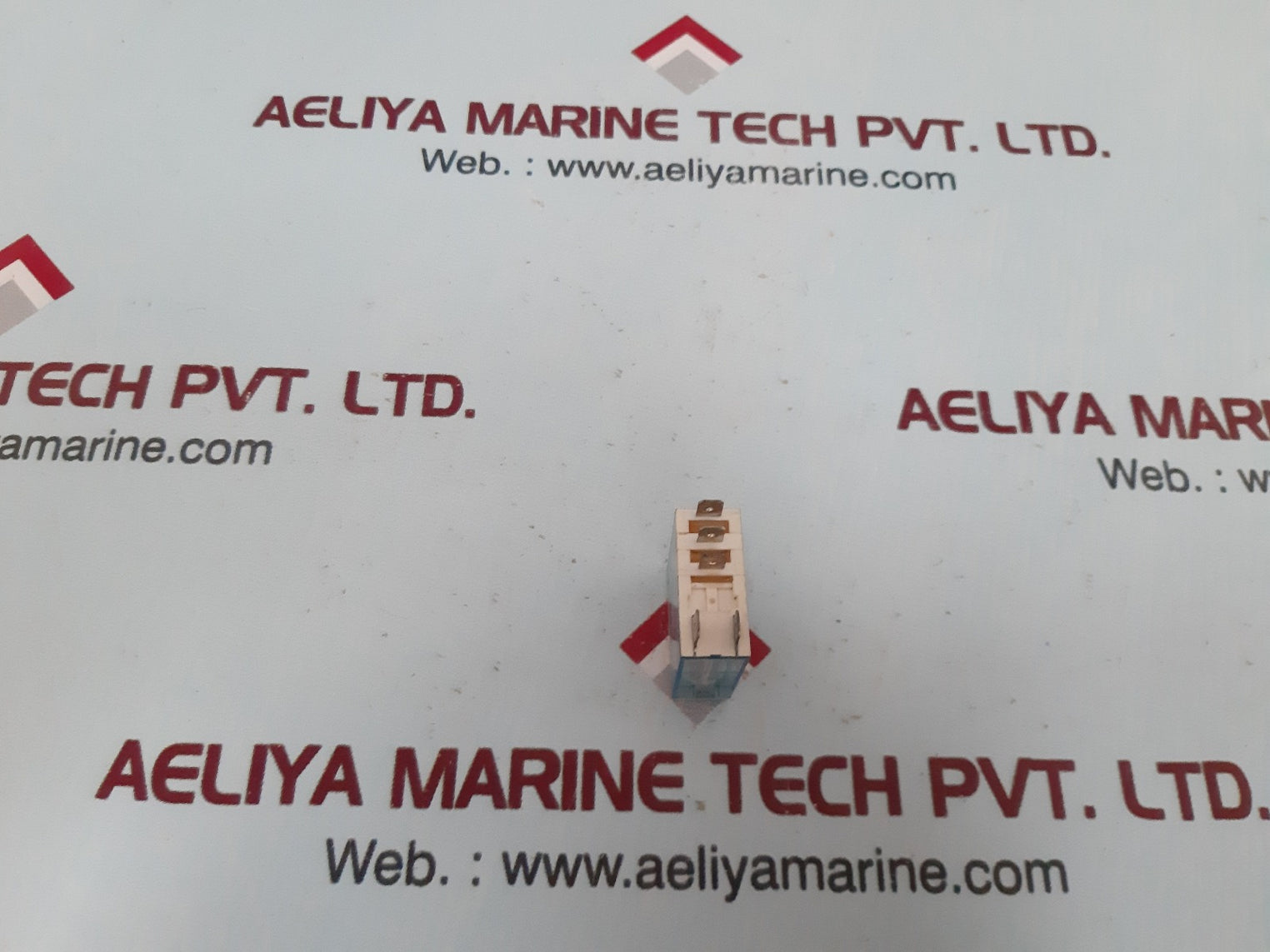 Set of 8x Allen-bradley 700-hk36z24 relay