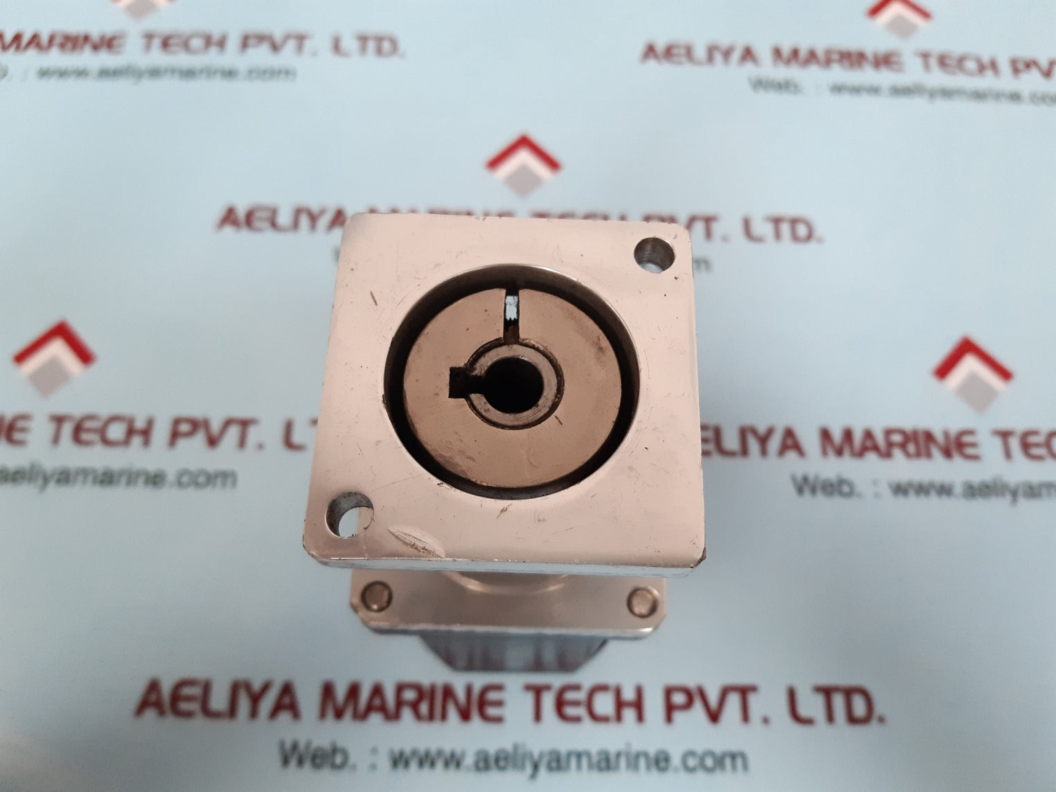 B&R 8lva23.b1030d100-0 servo motor 