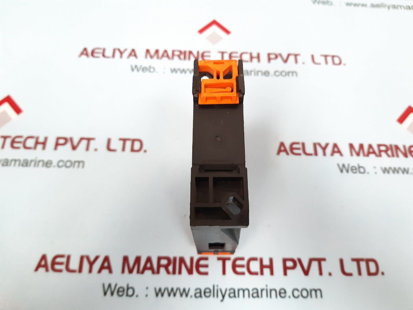 Selec 800xa switch 5a