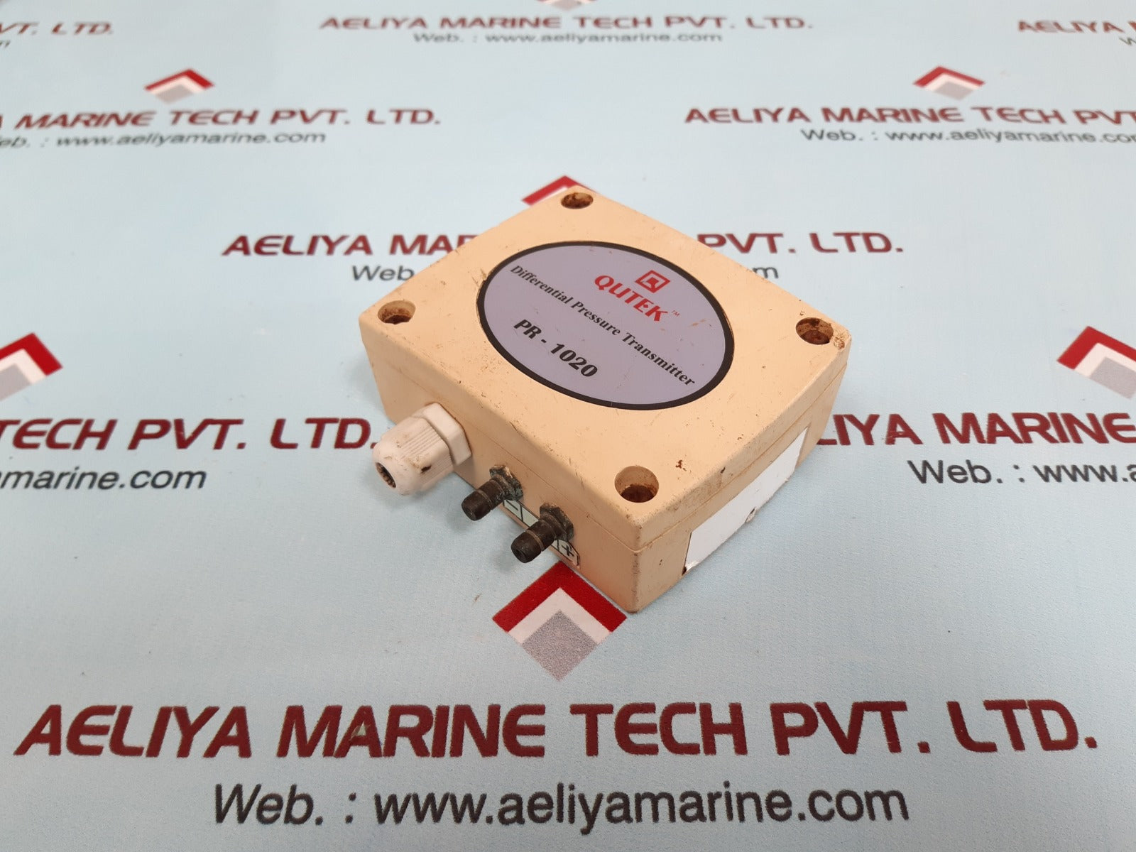 Qutek pr-1020 differential pressure transmitter