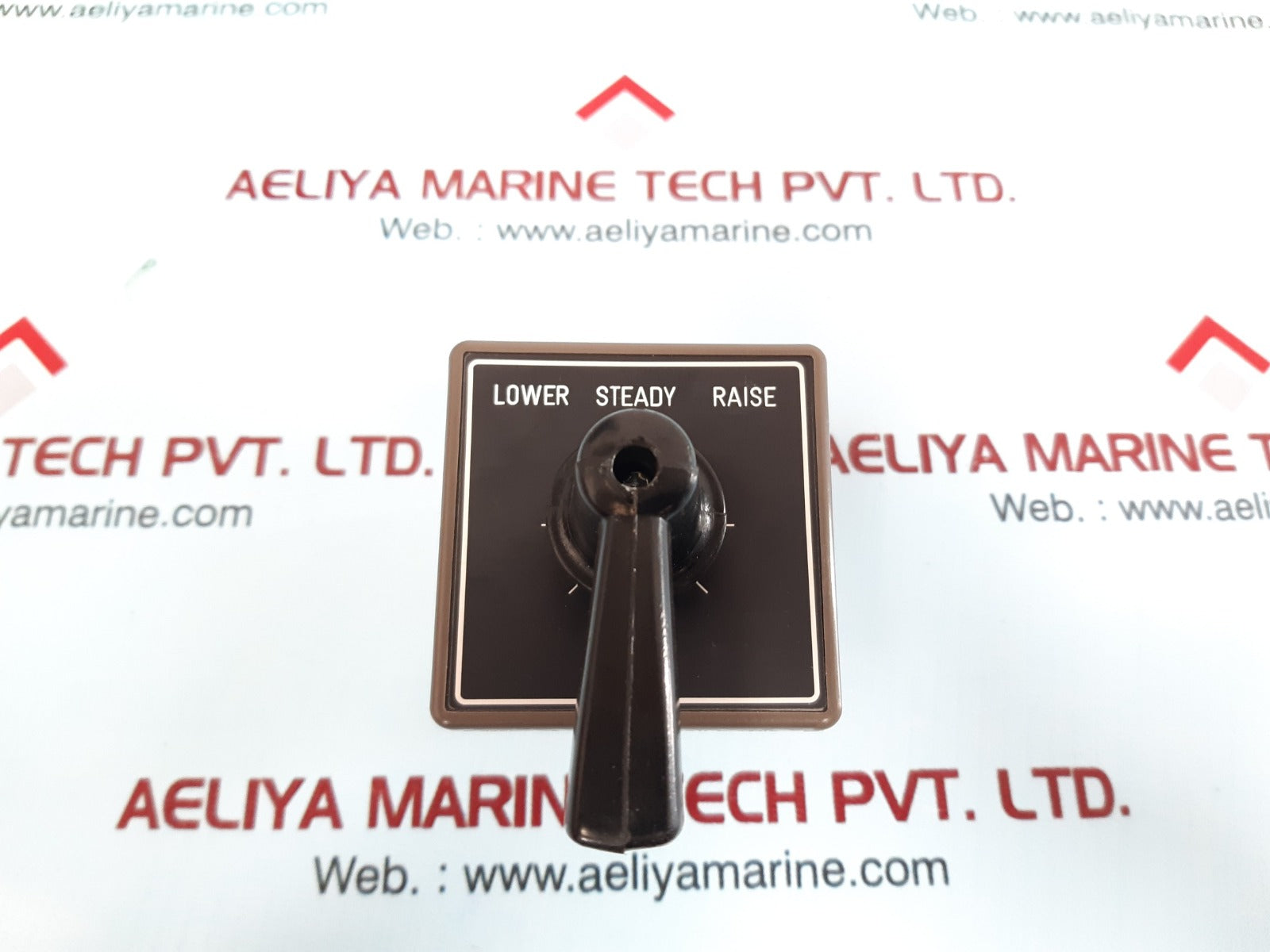 Idec cs-10 switch