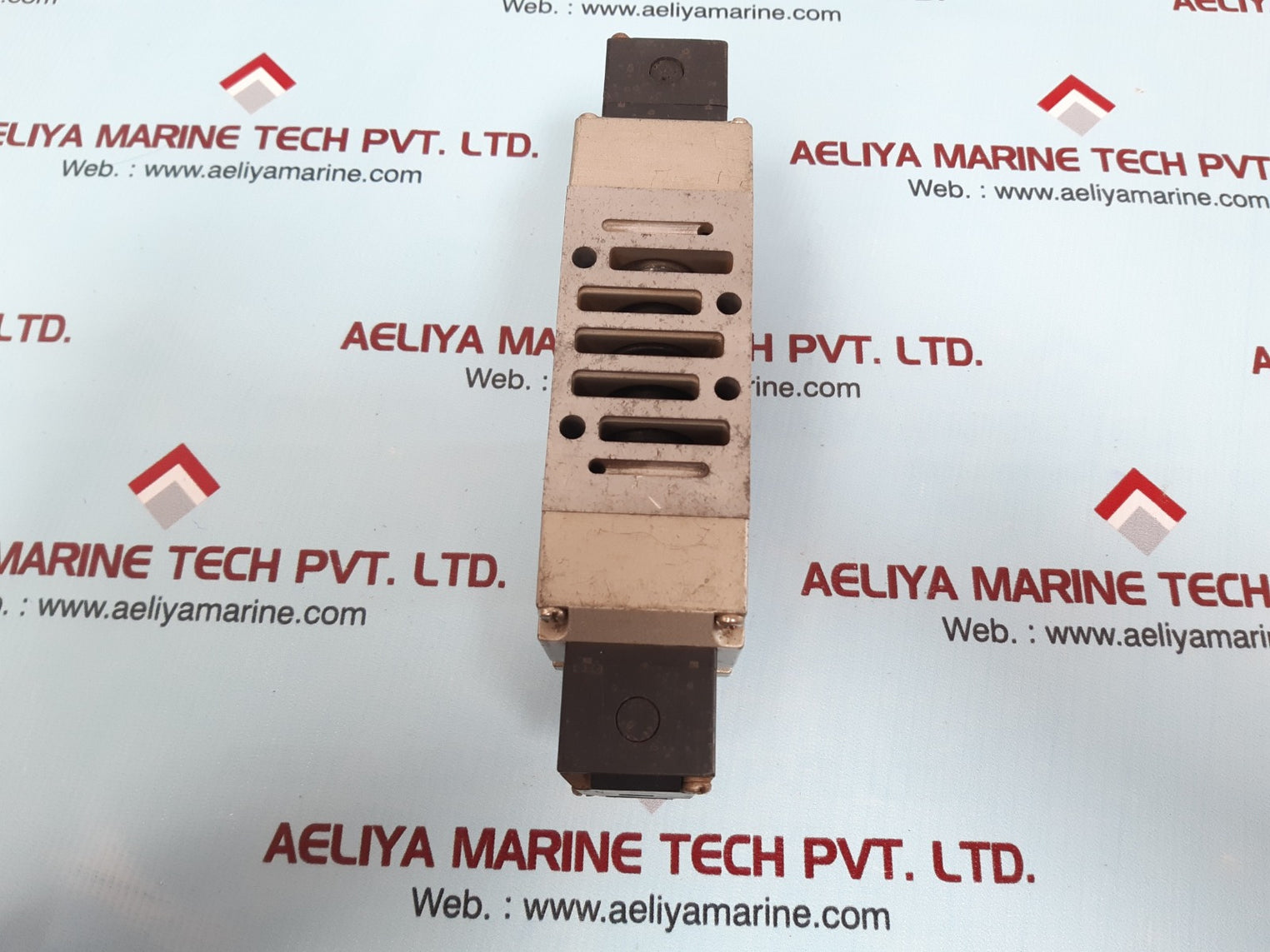 Smc vp7-8-fg-d solenoid valve