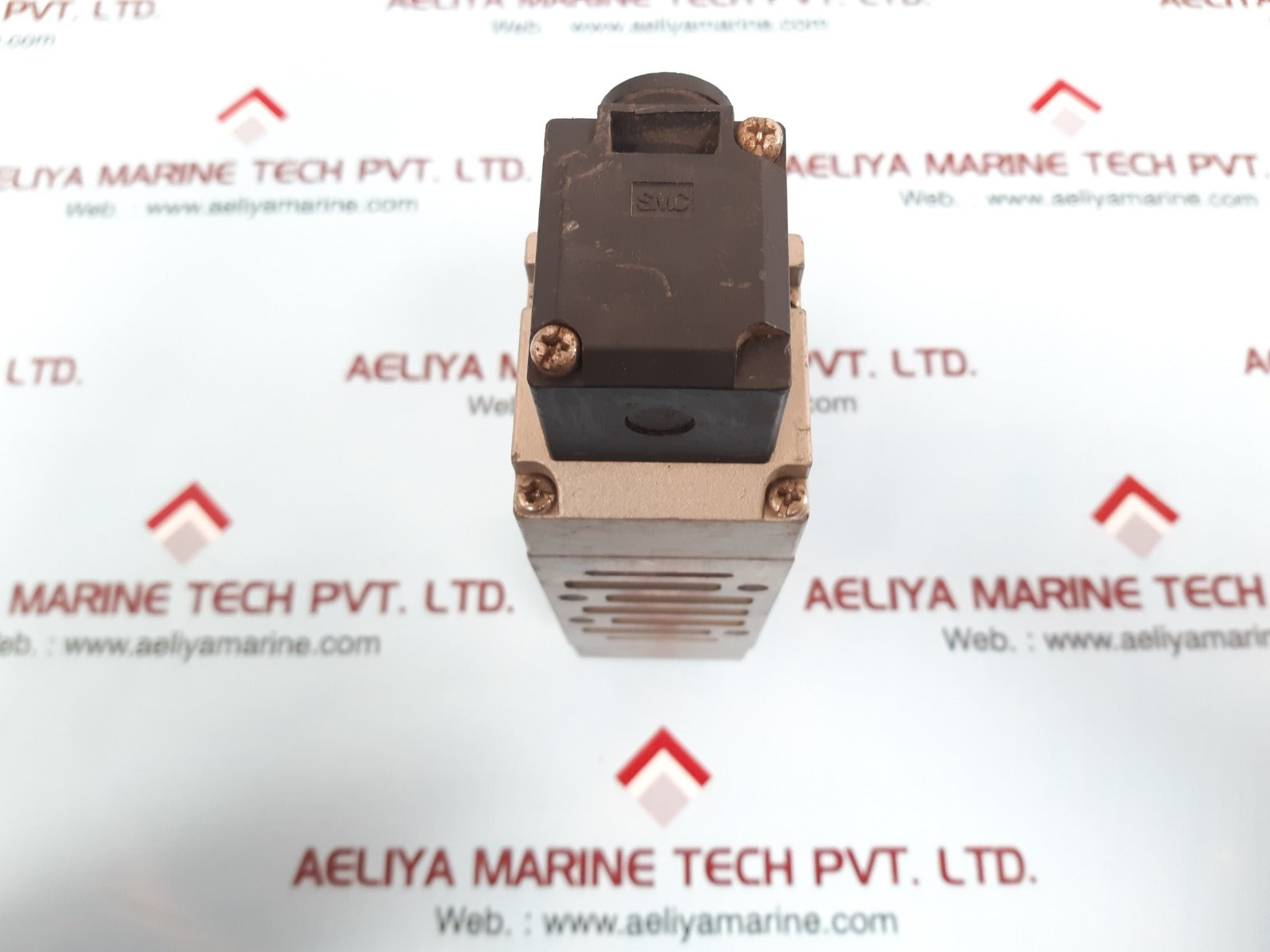 Smc vp7-8-fg-d solenoid valve