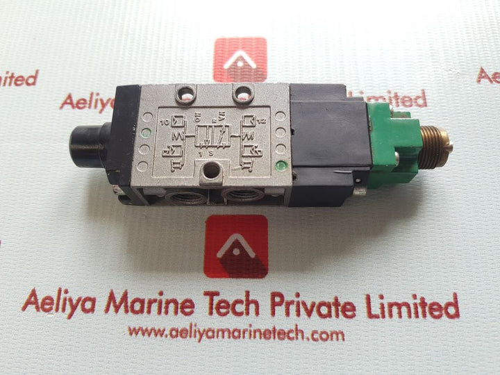 Univer cl-111a pneumatic valve
