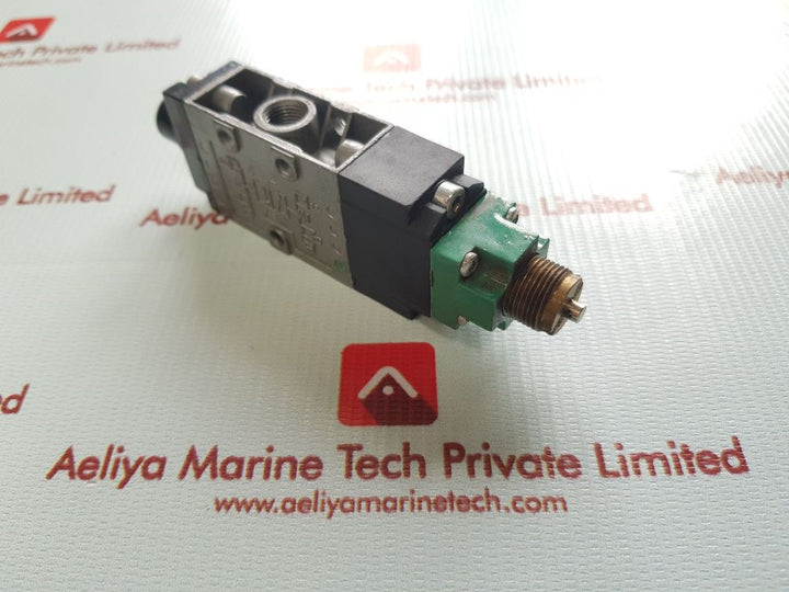 Univer cl-111a pneumatic valve
