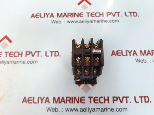 Fuji electric src50-2u/x (4a2b) auxiliary relay 380-400/400-440 v 50/60hz coil