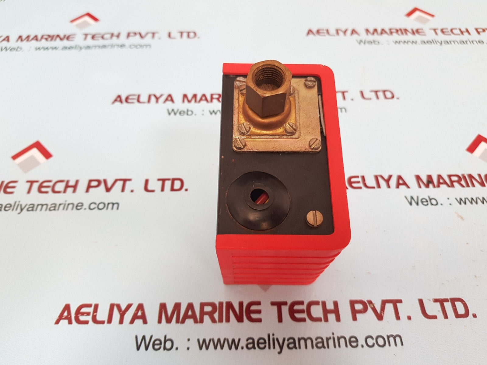 Indfos ips industrial pressure switch