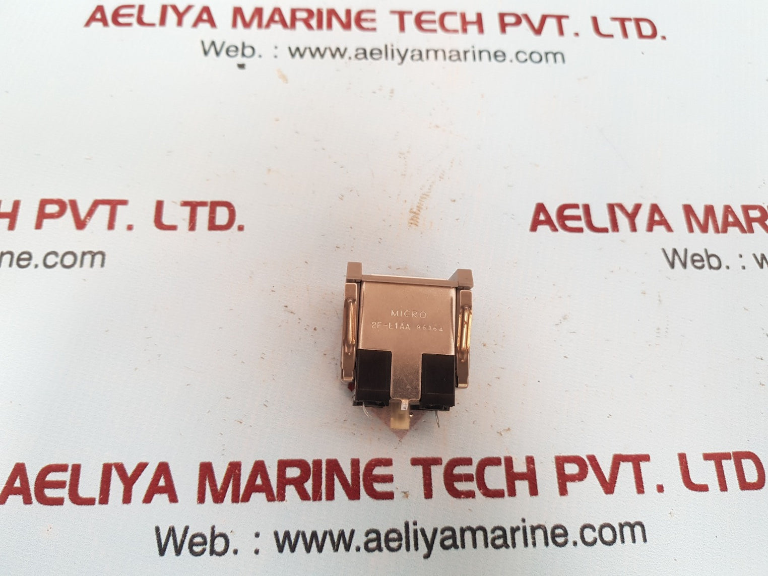 Micro 2f-l1aa micro switch