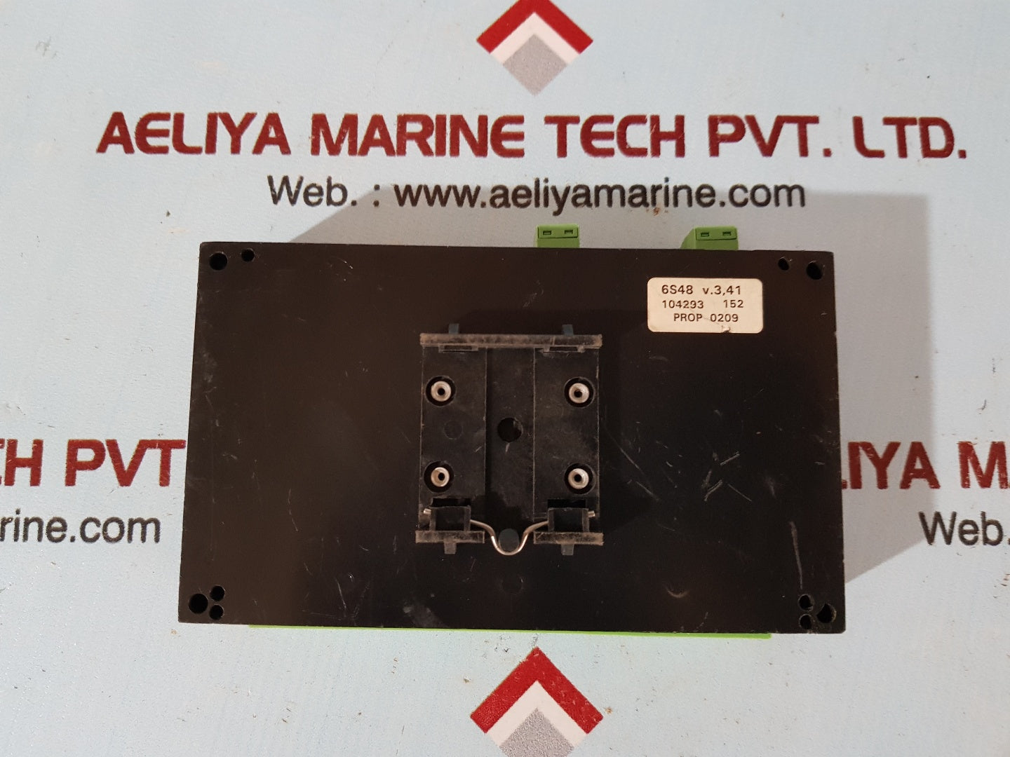 Siox s48 8-16 ain+2 aout analog input output module