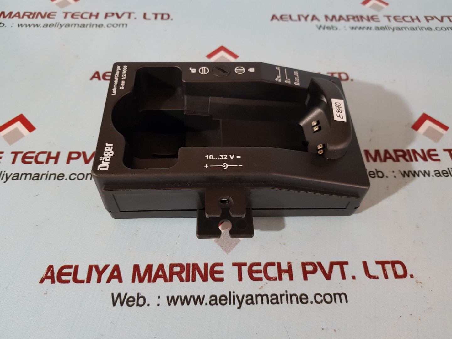 Drager x-am 1/2/5000 gas detector charger unit