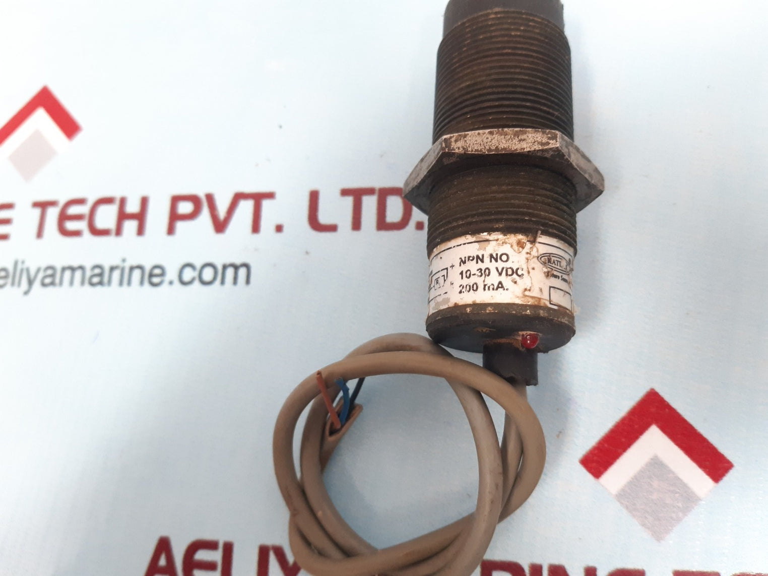 Katlax sensor 10-30vdc 200ma