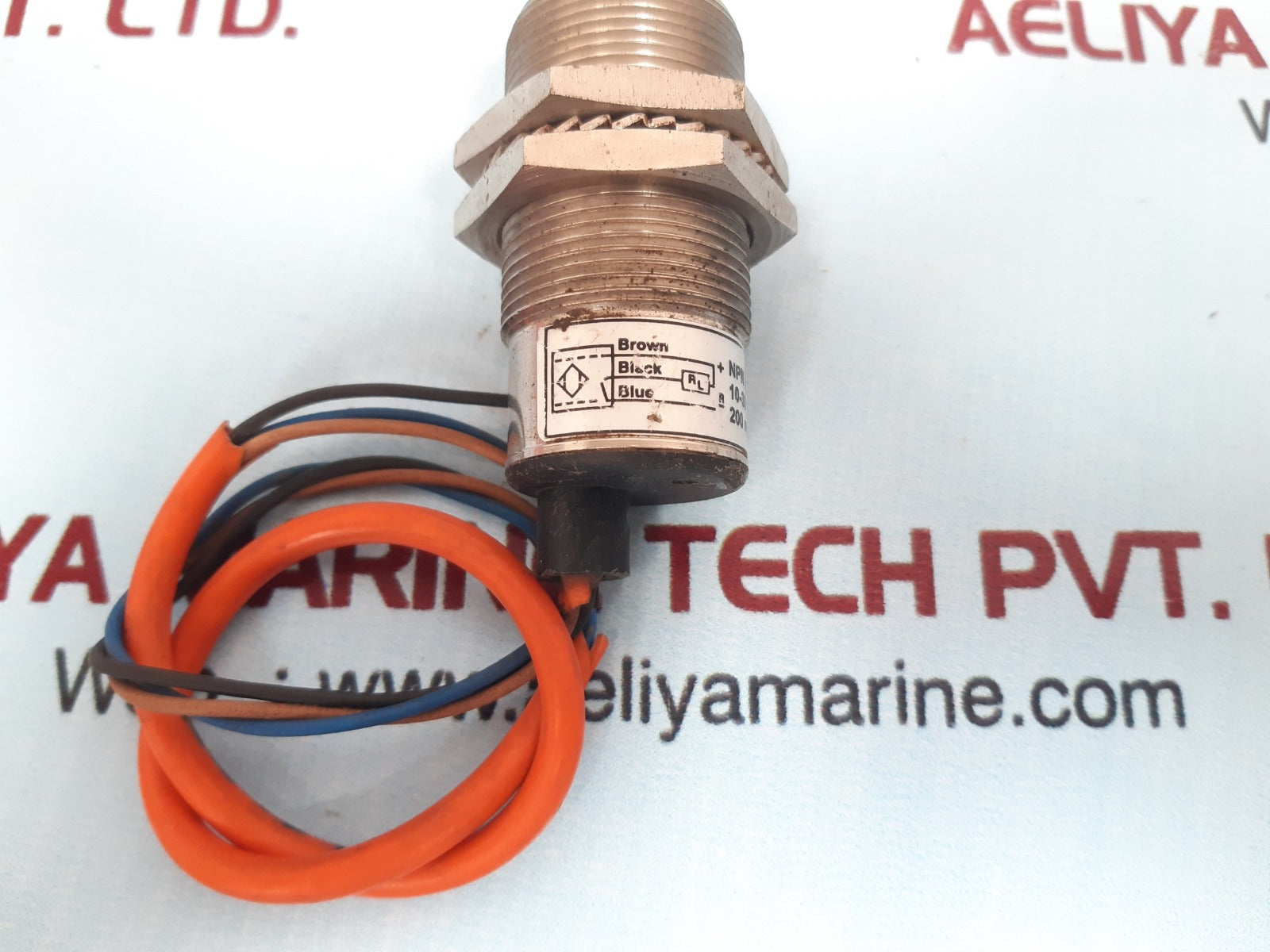 Katlax sensor 10-30 vdc