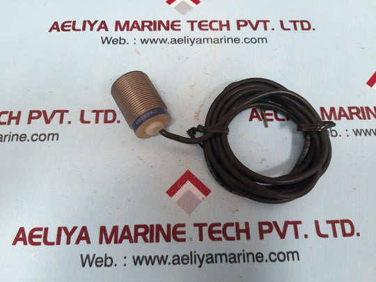 Telemecanique xs530b1pal2 proximity sensor 