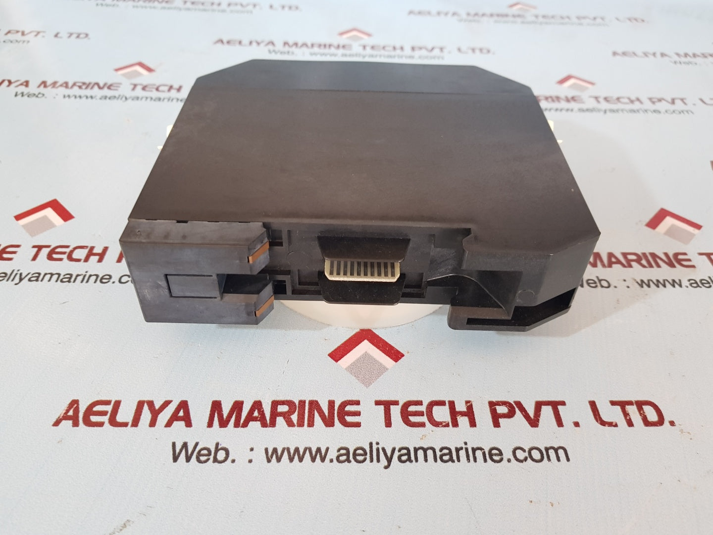 Siemens Simatic s5-110 output module 6es5 410-7aa11
