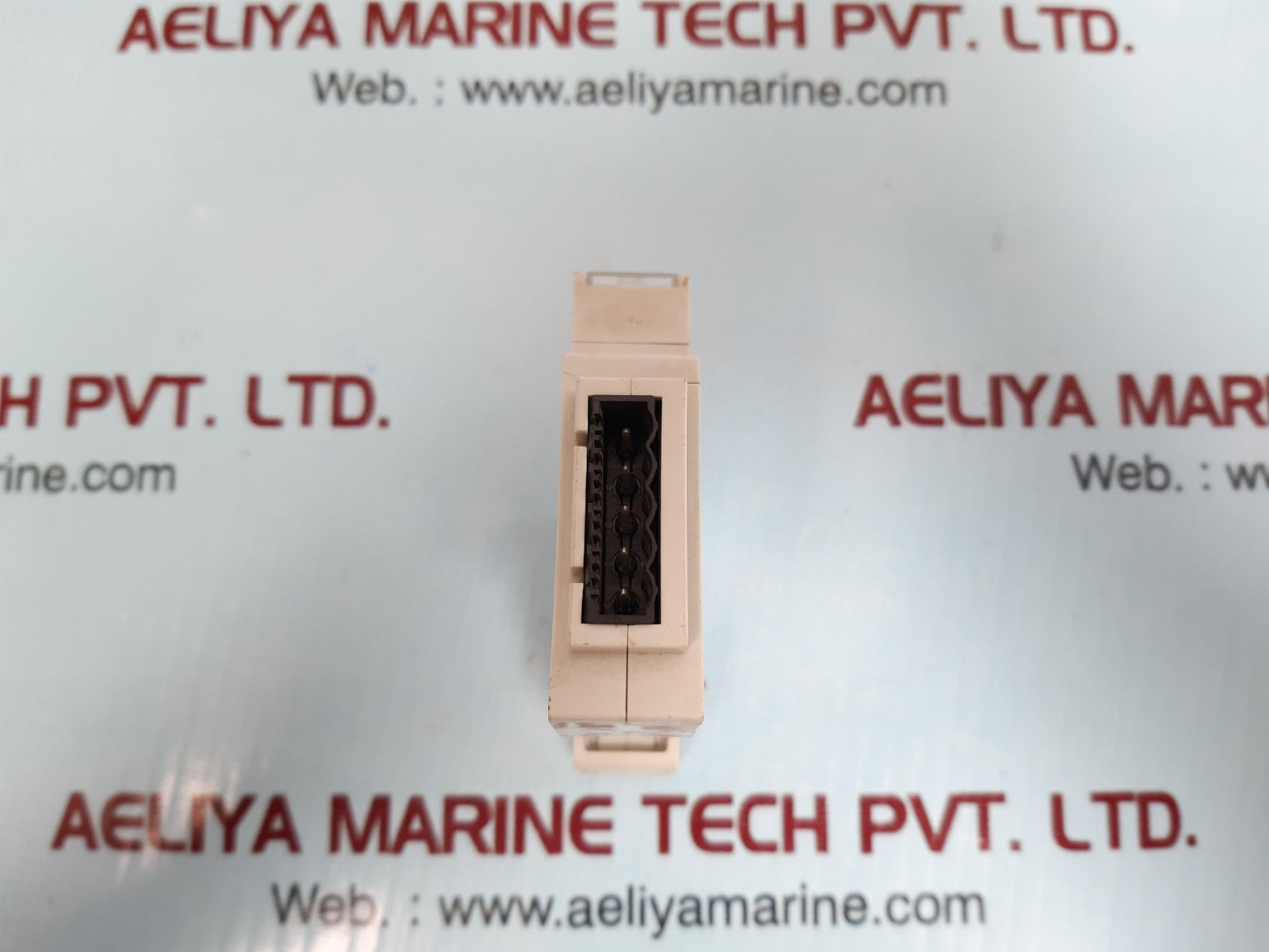 Schneider trv00210 modbus sl communication interface module