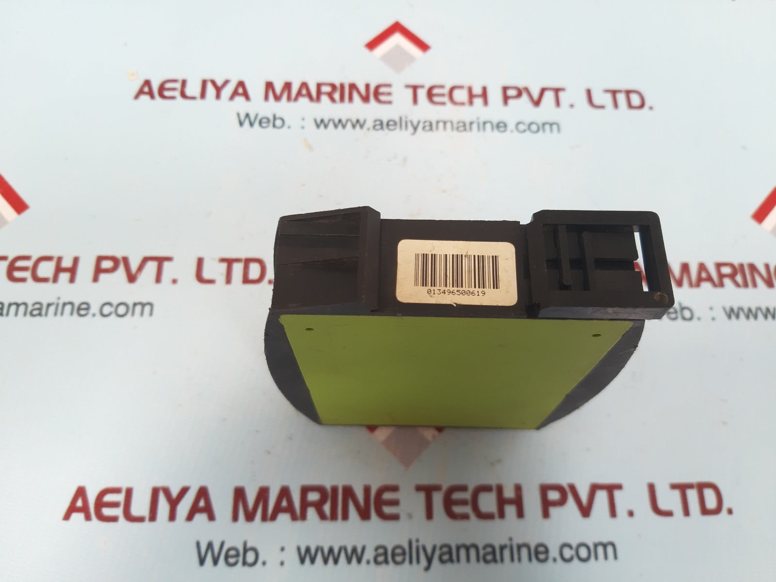 Tele g2zm20 12-240vac/dc multifunction relay 