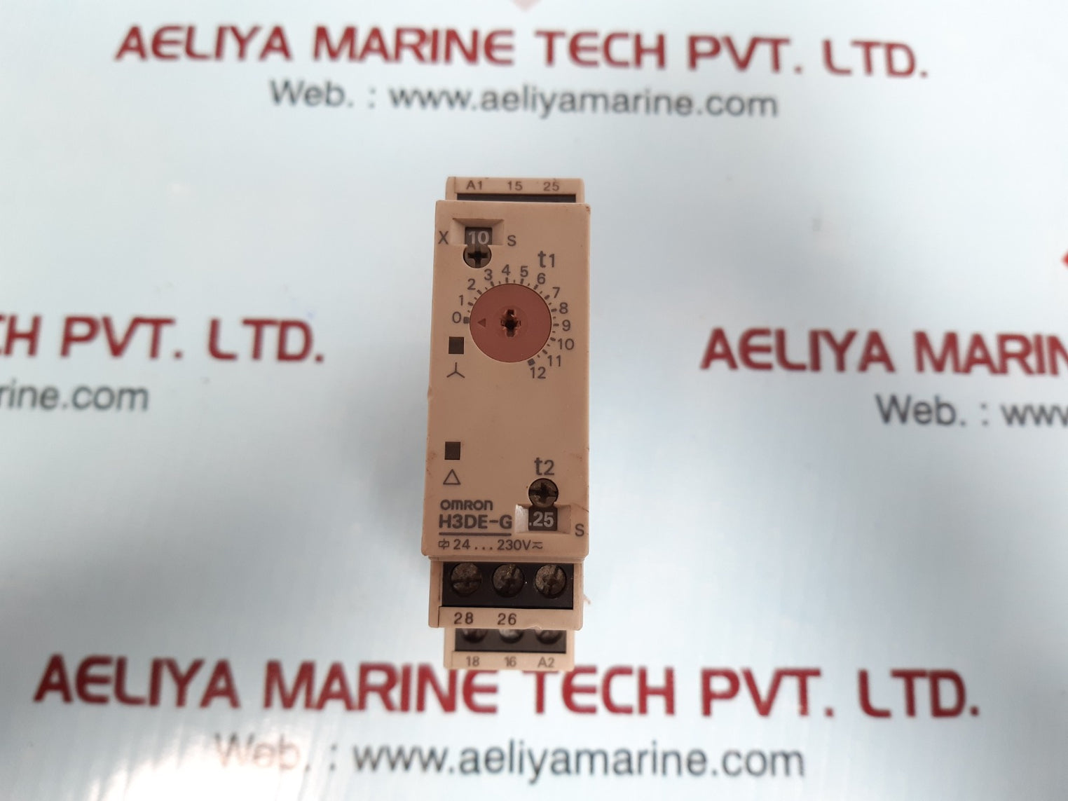 Omron H3De-g Time Delay Relay 24-230Vac/Dc~50/60Hz