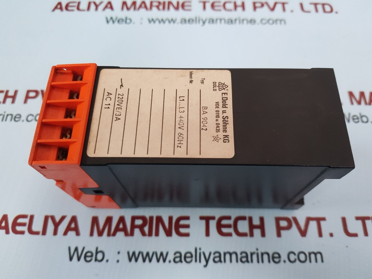 E.Dold U.Sohne Ba 9042 Safety Relay 220Ve/3A