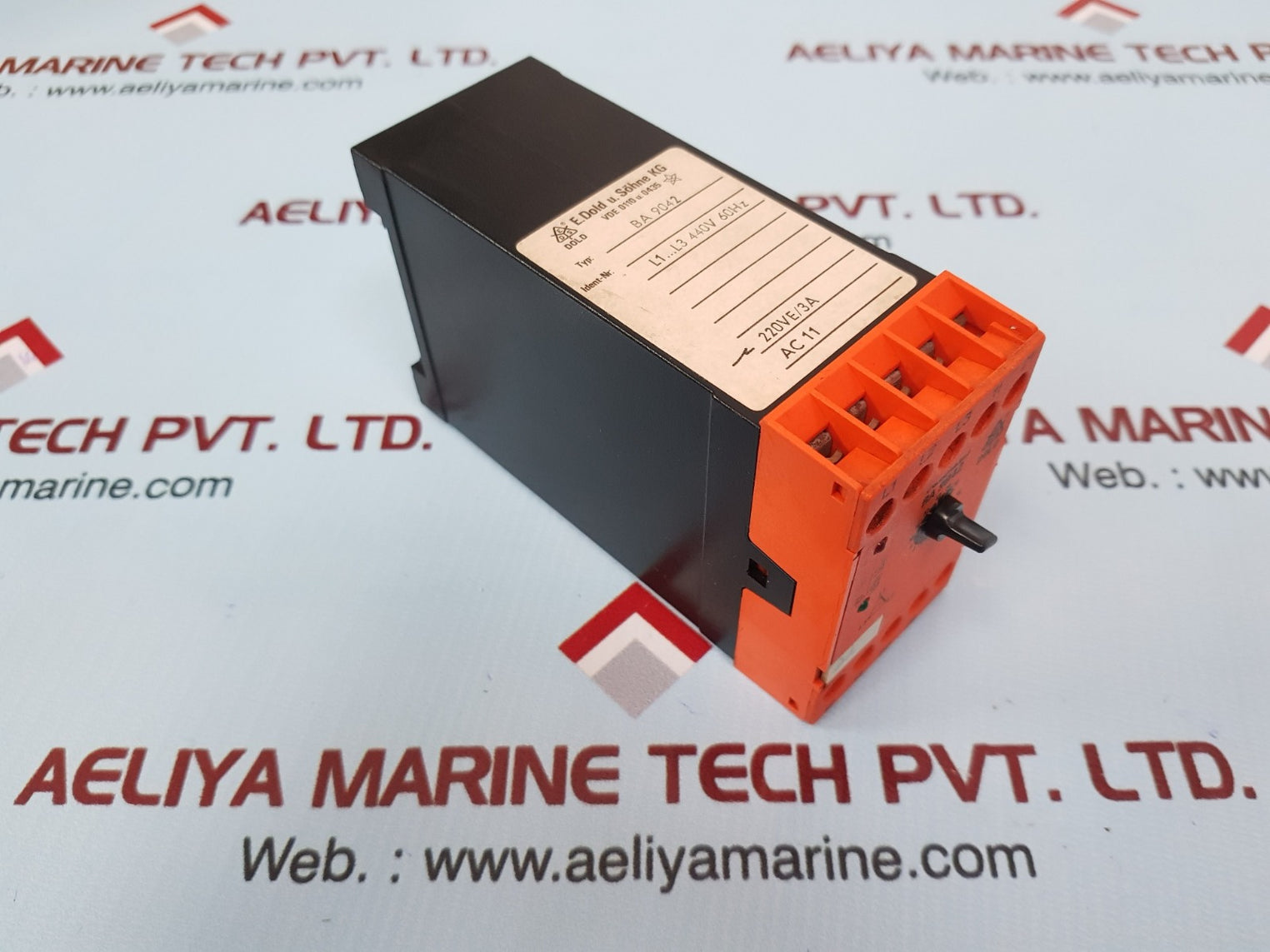 E.Dold U.Sohne Ba 9042 Safety Relay 220Ve/3A