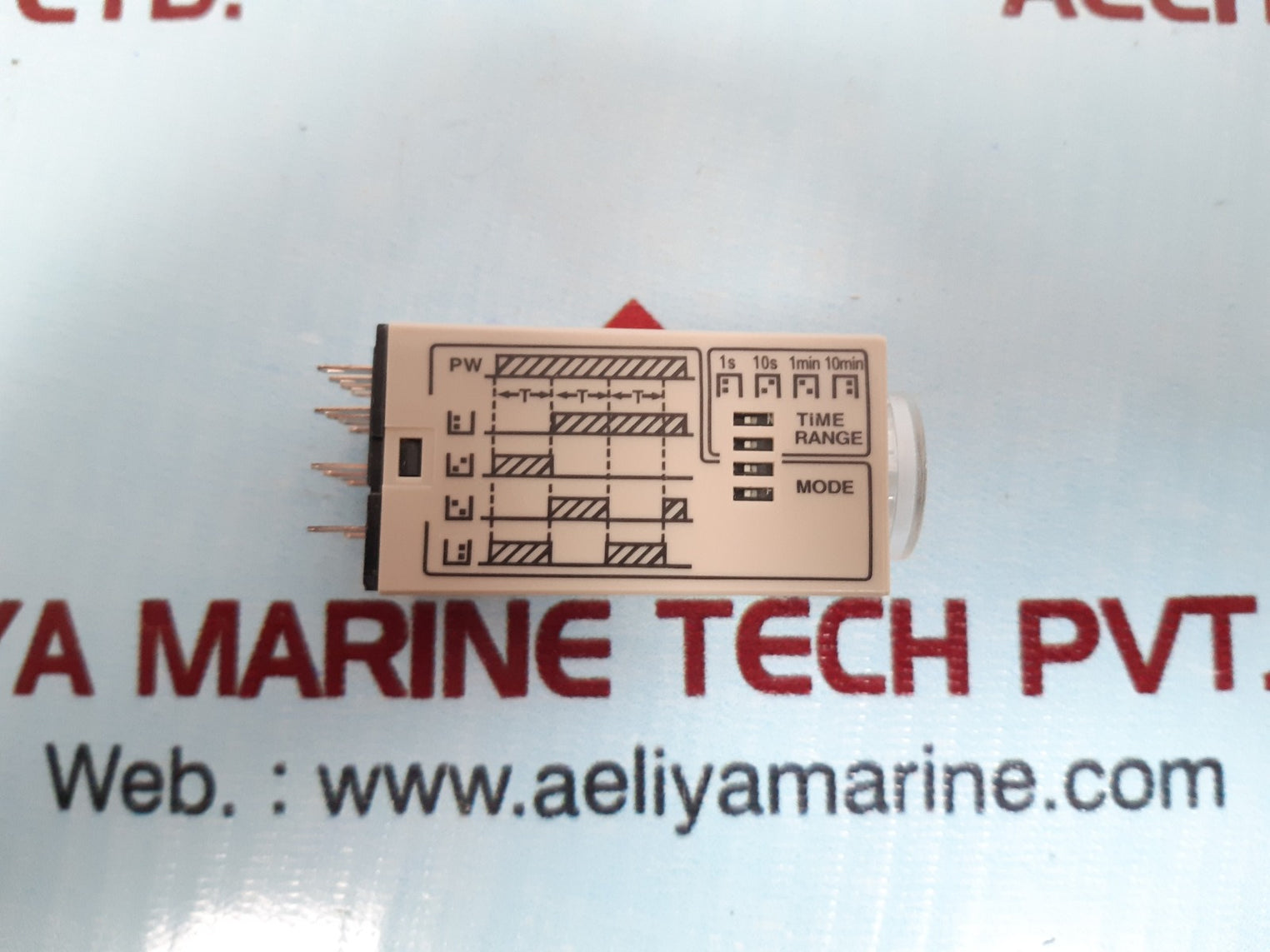 Omron H3Yn-4 Timer 1S/10S/1Min/10Min 3A Resistive