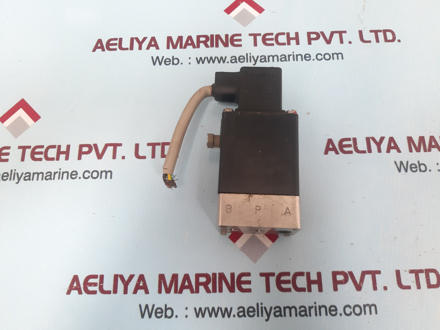 Burkert 331-f-3,0-f-va Solenoid Valve 044779M Ipul