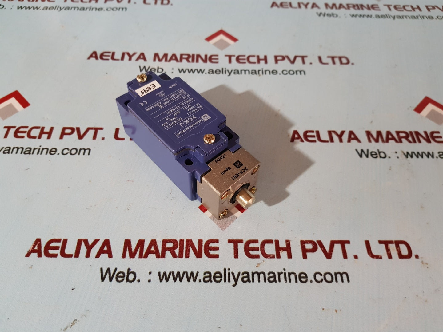 Telemecanique xck-j limit switch with zck-e61