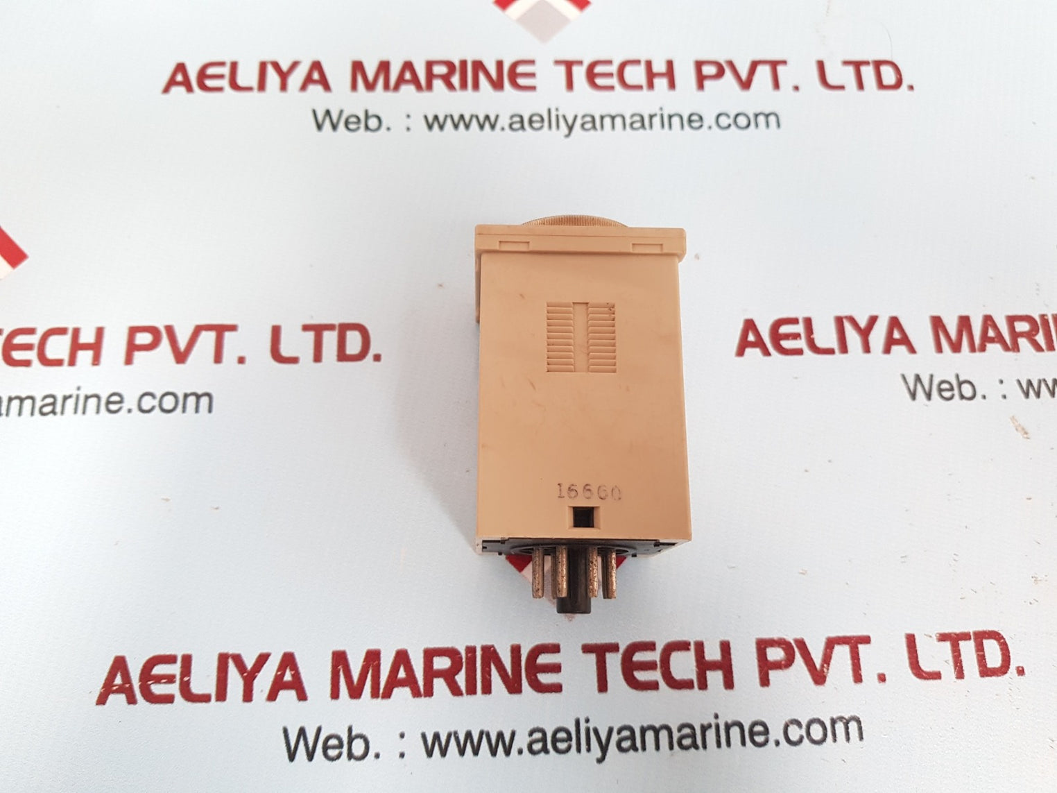 Omron H3Bf-8 Timer 0-10 Min 5A 250Vac