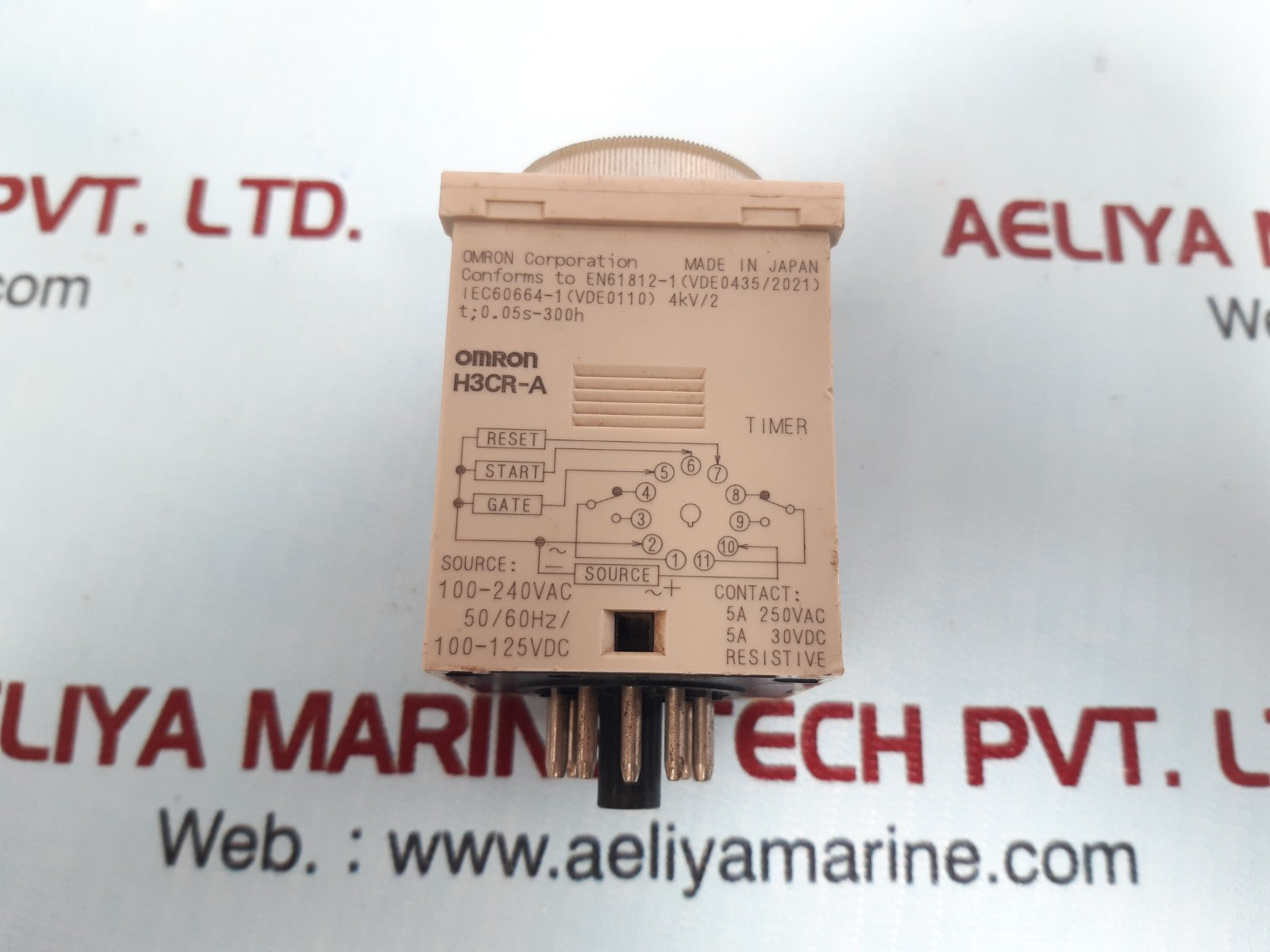 Omron H3Cr-a Timer Relay 100-240Vac 50/60Hz 0 To 12 Min
