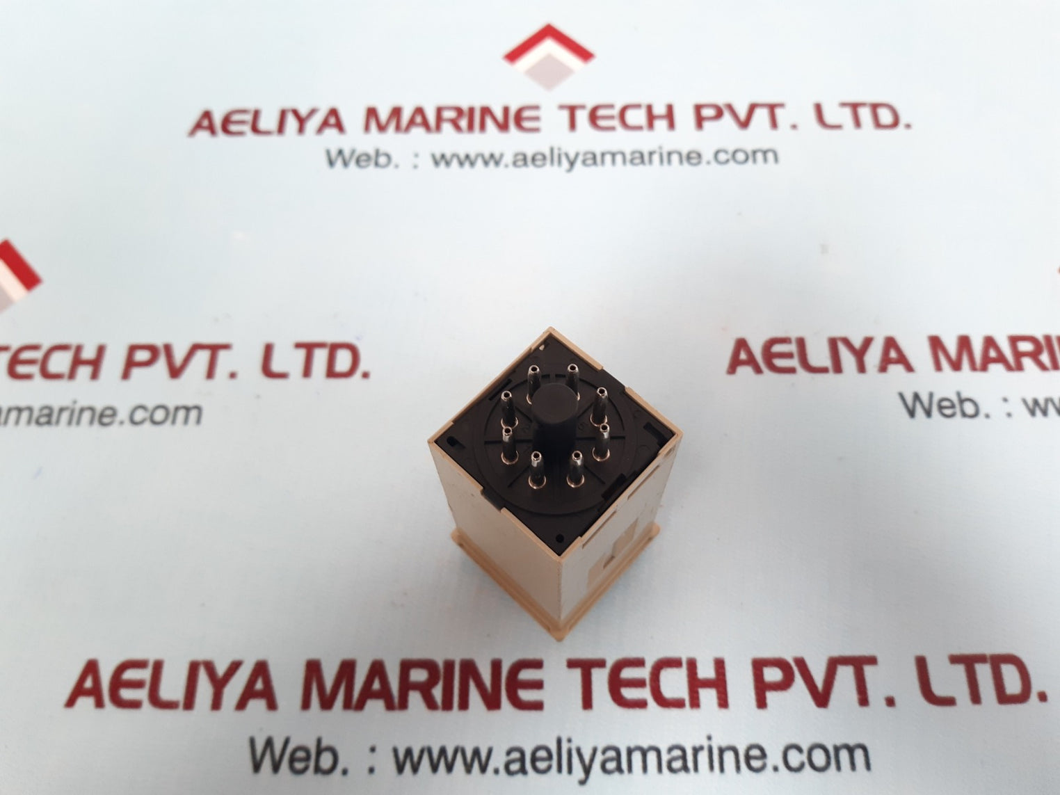 Omron H3Ja-8C Multi-function Timer 200 To 240Vac 50/60Hz