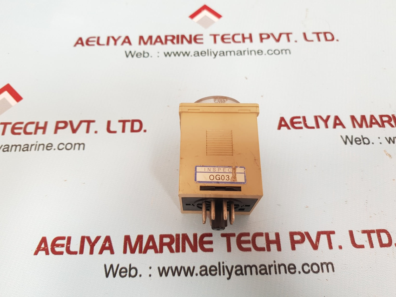 Autonics At8N Industrial Analog Timer 100-240Vac 50/60Hz 4.3A