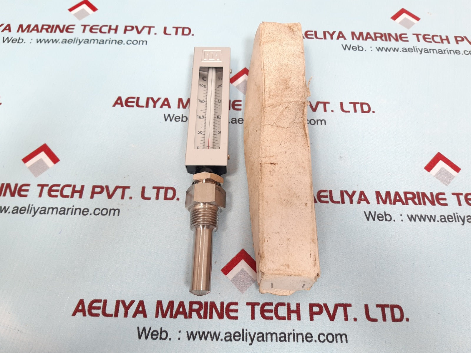 0-200 'c Marine Engine Gauge Thermometer – Aeliya Marine Tech