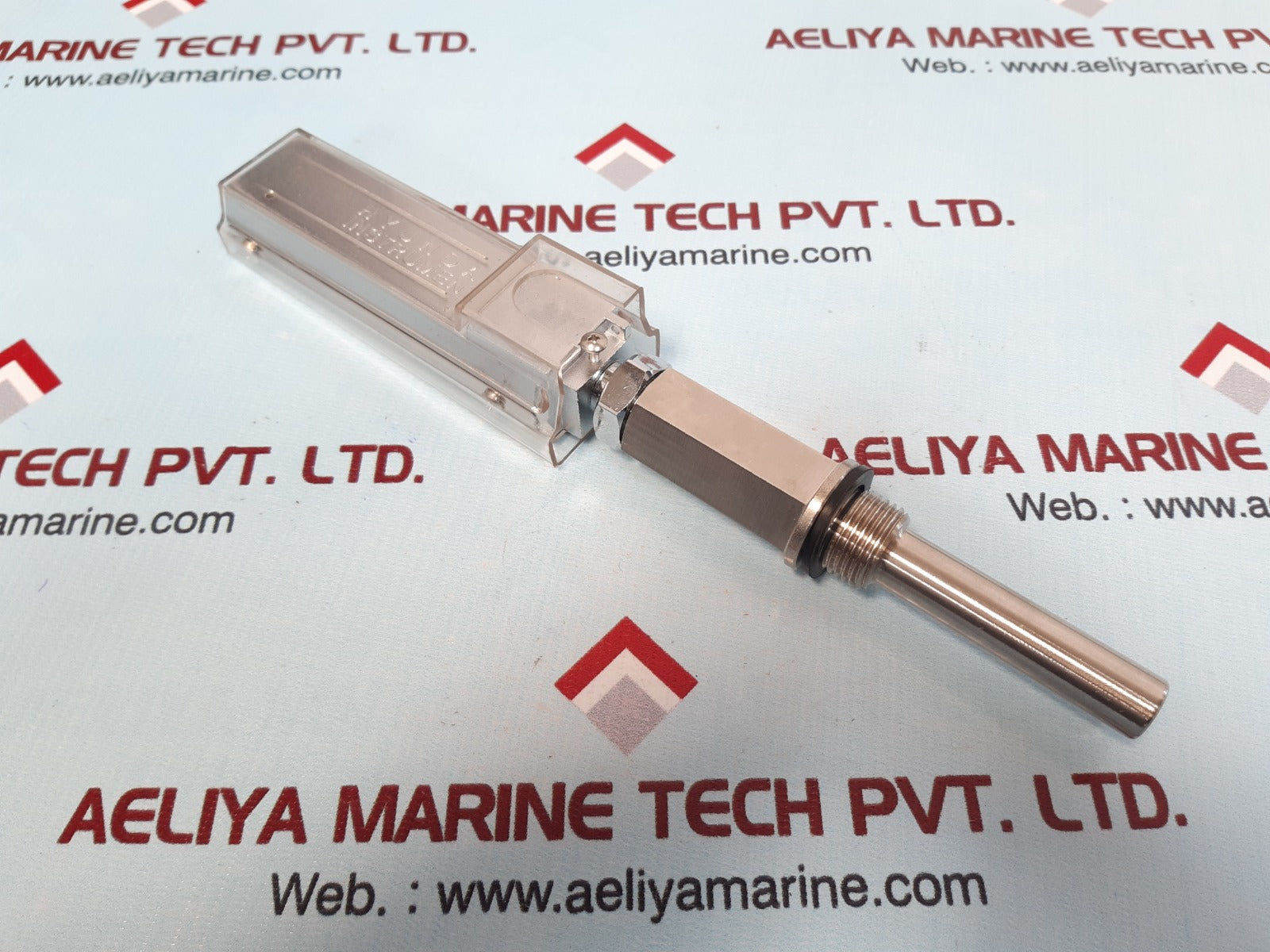 Hyundai T+82-2 Marine Engine Gauge Thermometer 0-100 2/1 ºC