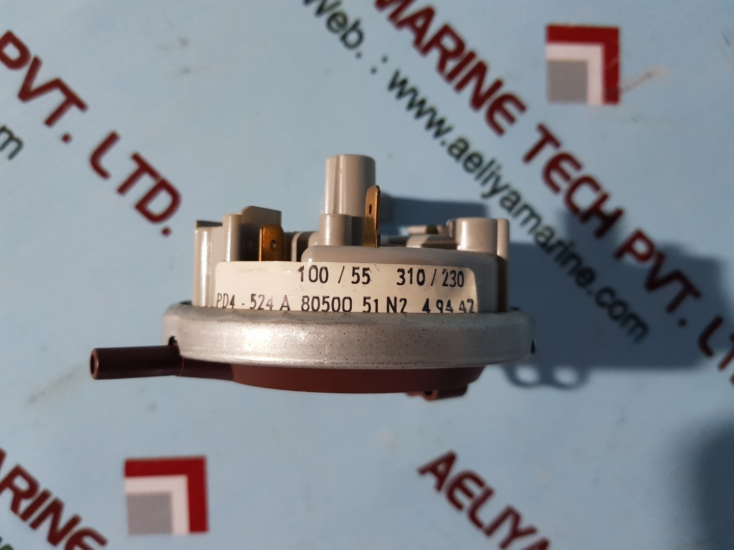 Electrolux 8053022 level switch