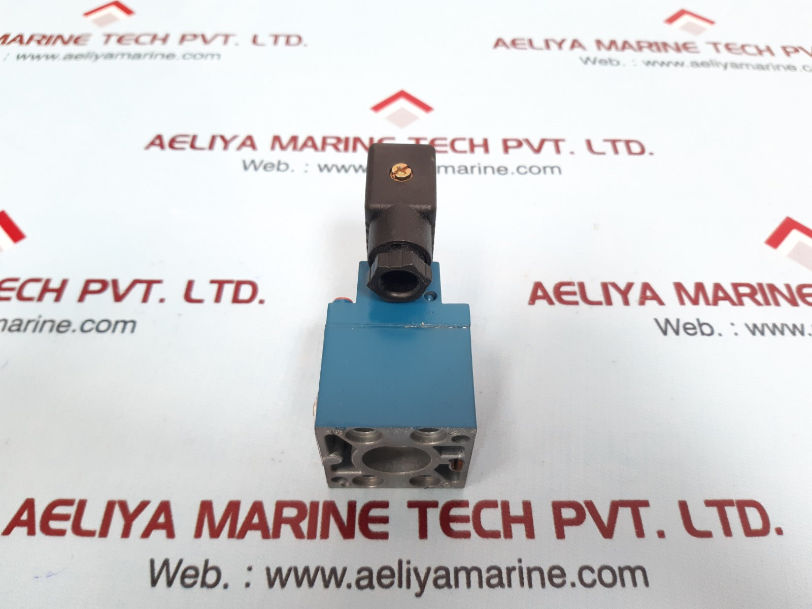 Rexroth 3722260220 pneumatic directional valve