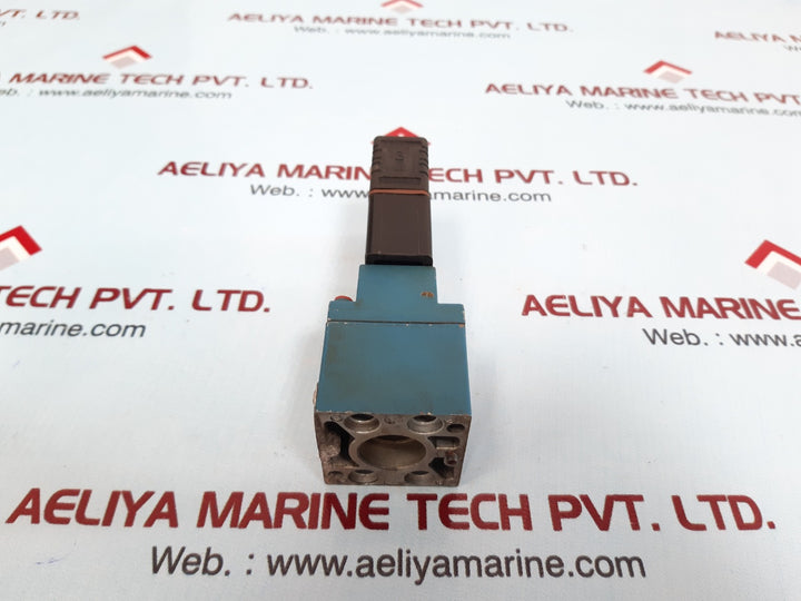Rexroth 3722260220 Pneumatic Directional Valve 24V