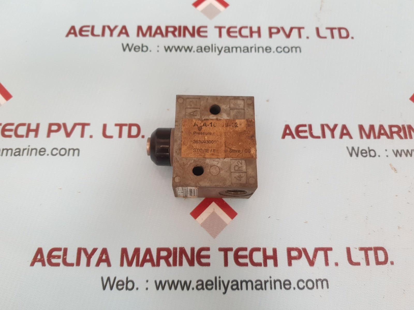 Mitsubishi/Wabco 3630030010 Valve