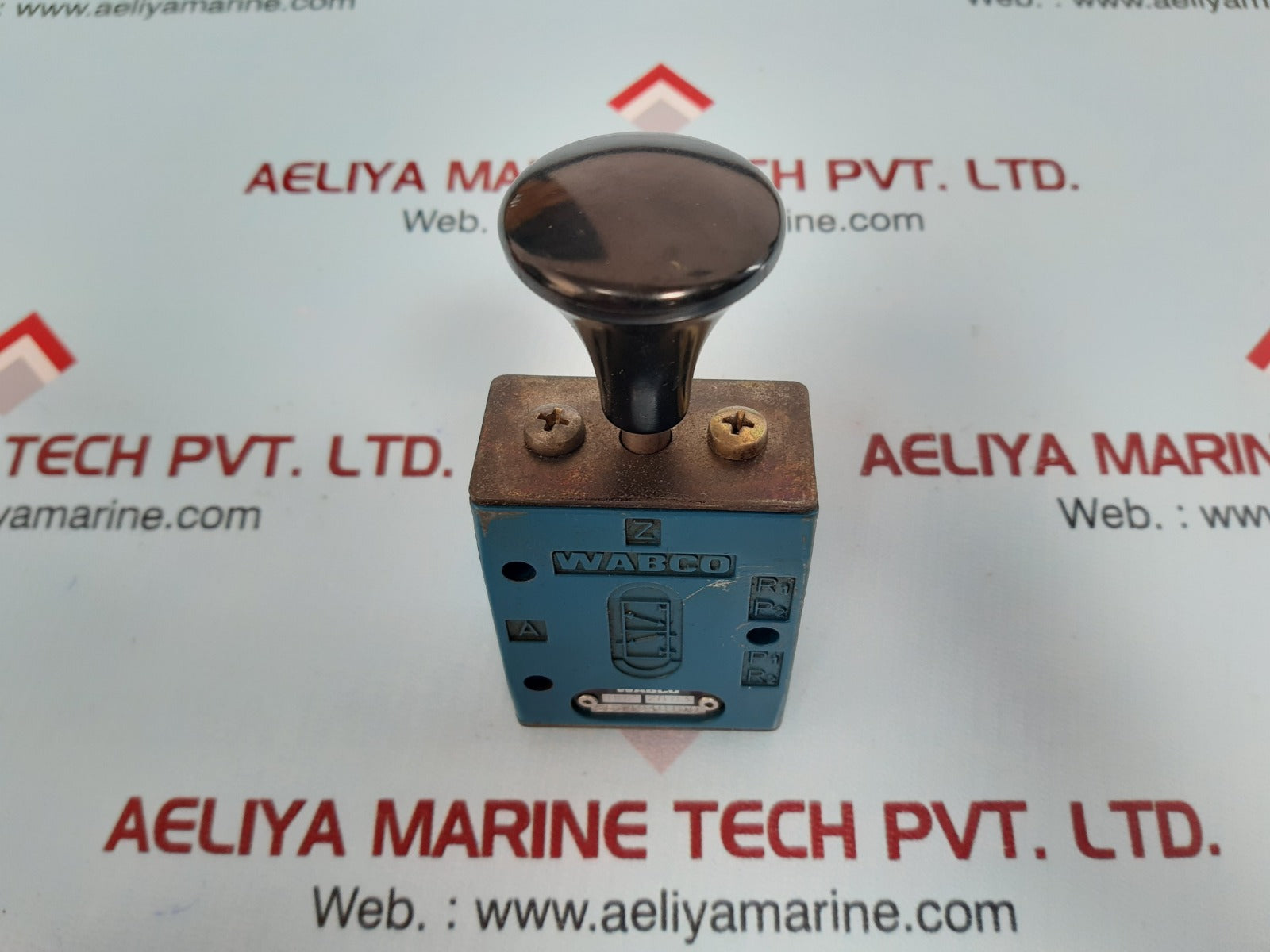 Wabco 5631040100 Pneumatic Directional Valve