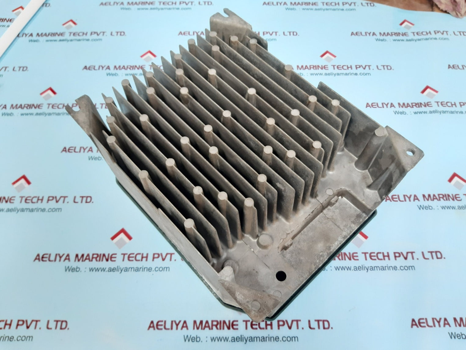 Reliance Electric Gv3000 A-c Drive 2V4151 2Hp/1.5Kw