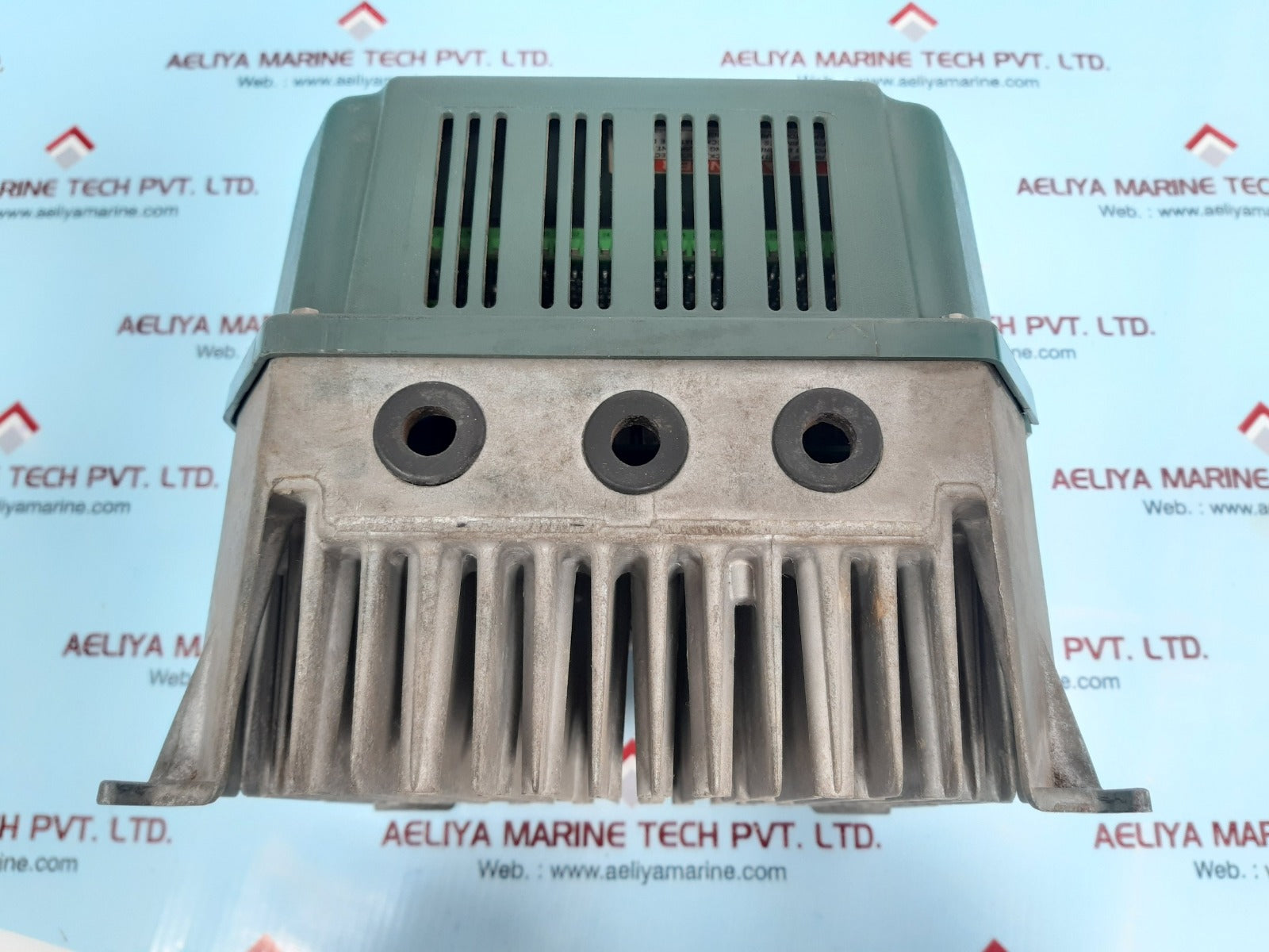 Reliance Gv3000 3Ph Ac Motor Controller Ac Drive 1.5Kw 2V4151