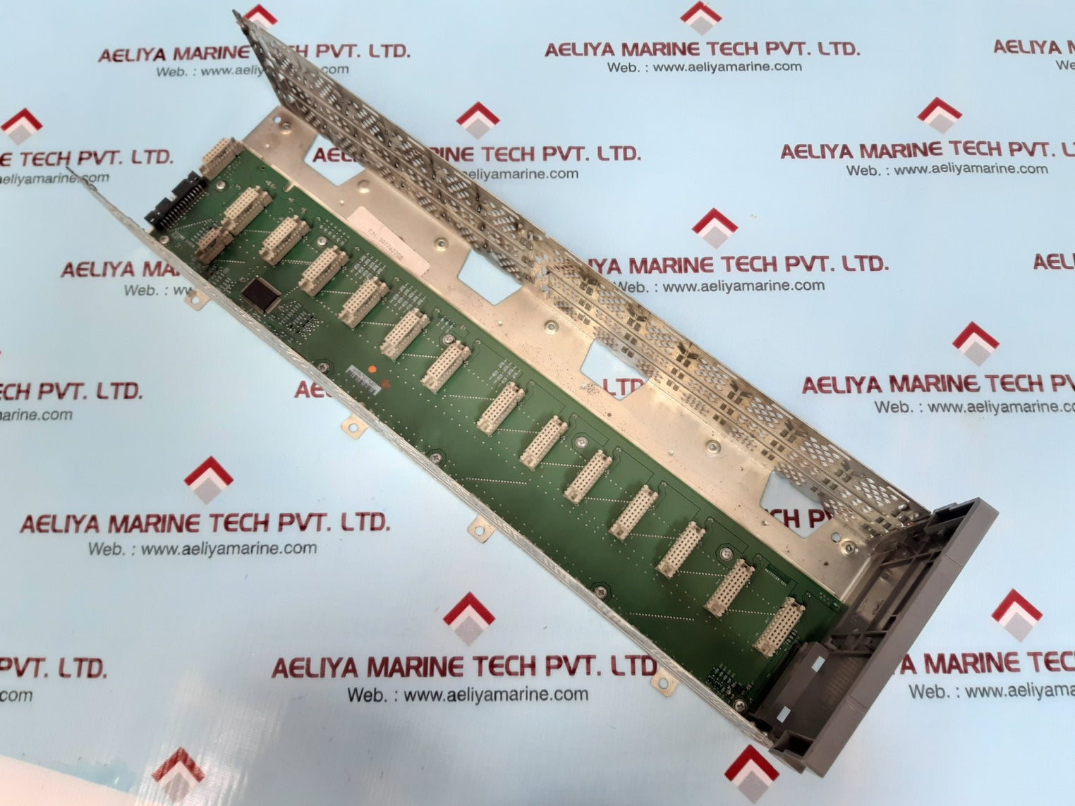 Allen-bradley Slc 500 1746-a13 Ser B 13-slot Rack 1746-a13