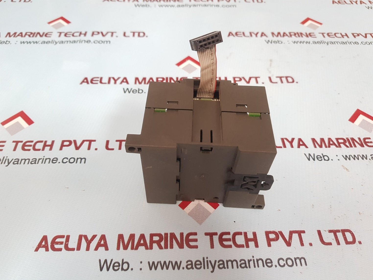 Siemens 1P 6Es7 235-0Kd22-0Xa0 Plc Analog Module