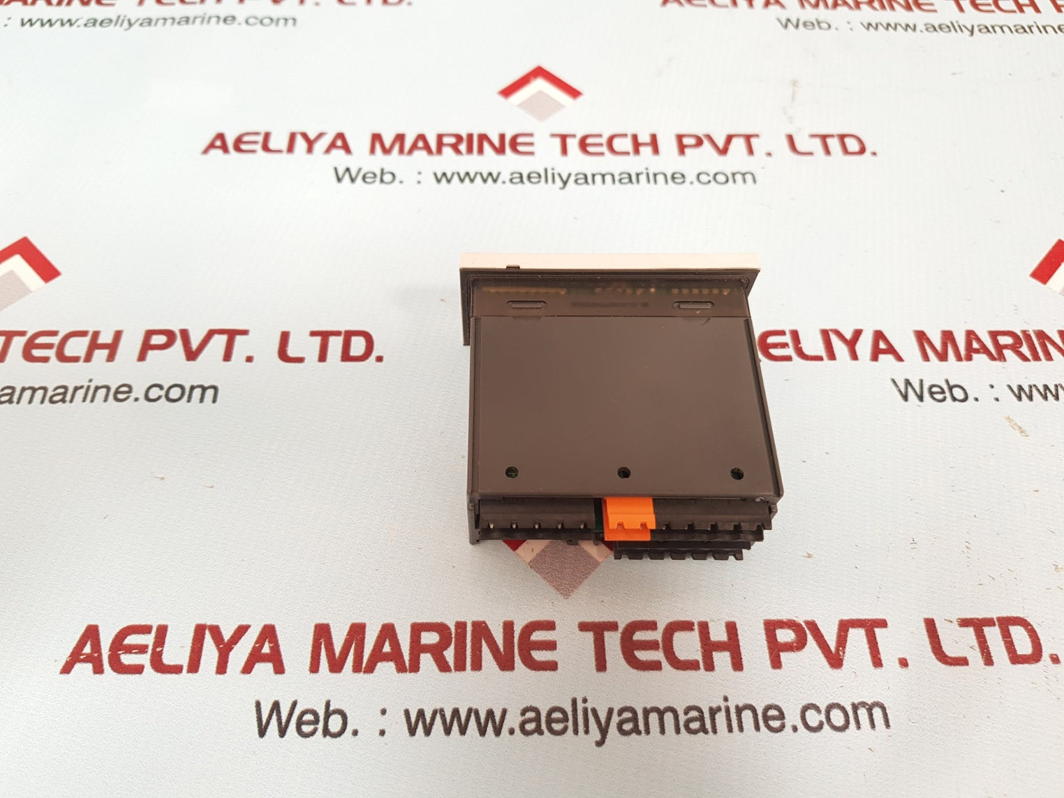 Carel Ir33Z7Hr20 Temperature Controller Ac 115...230V 50 Ma Max