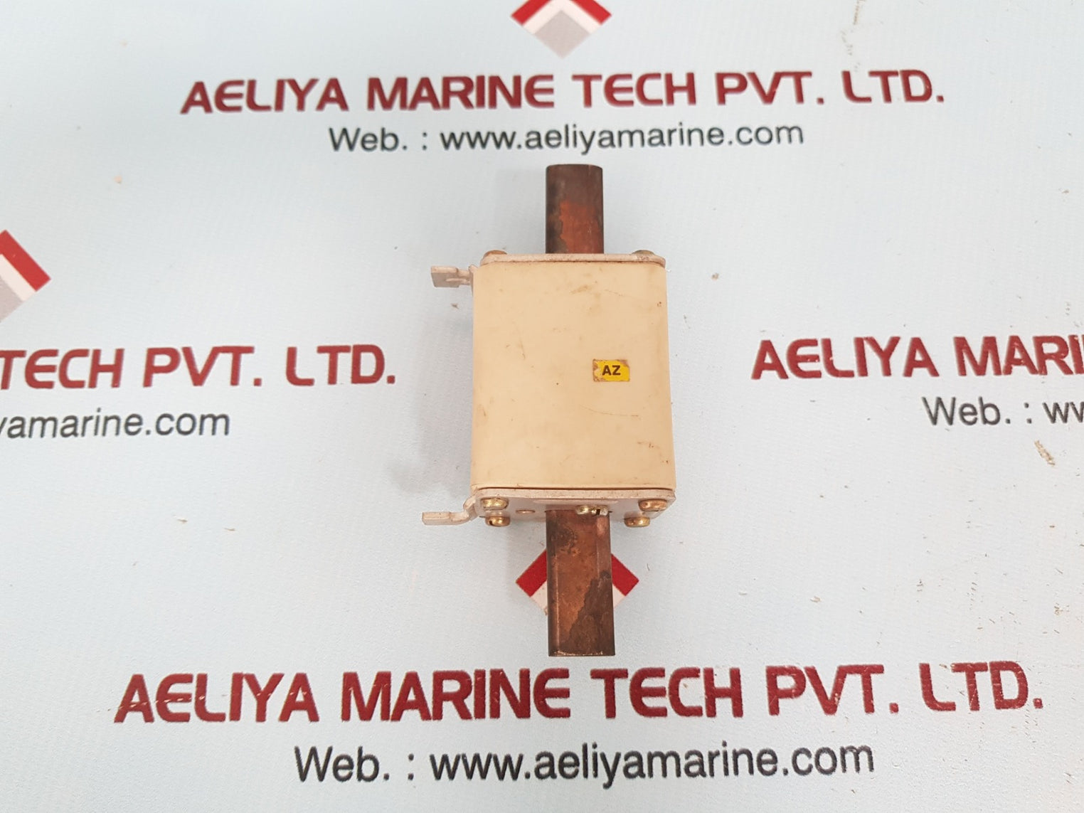 Lt Hn Size 0 100 Ka Gg Fuse 415 V~9.1W