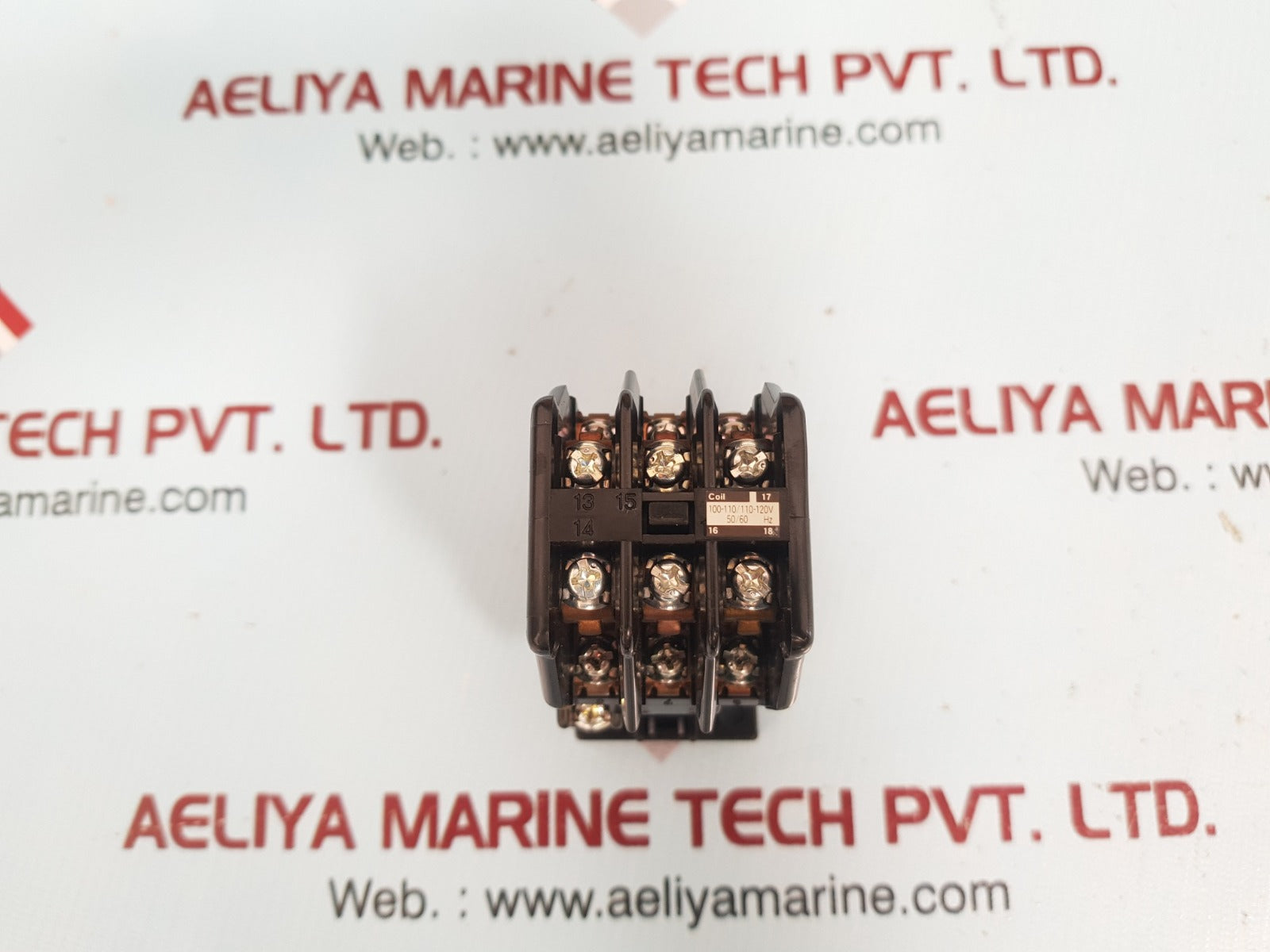 Fuji Electric Src50-2U/X 3A3B Magnetic Contactor Relay 100-110V