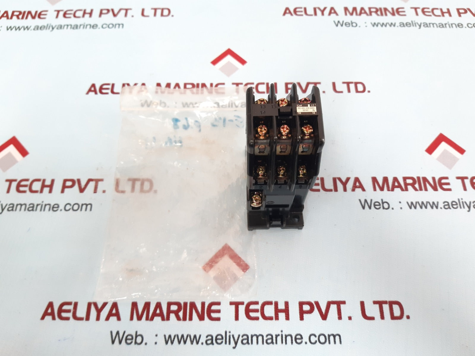 Fuji Src50-2U/X Auxiliary Relay 50/60Hz