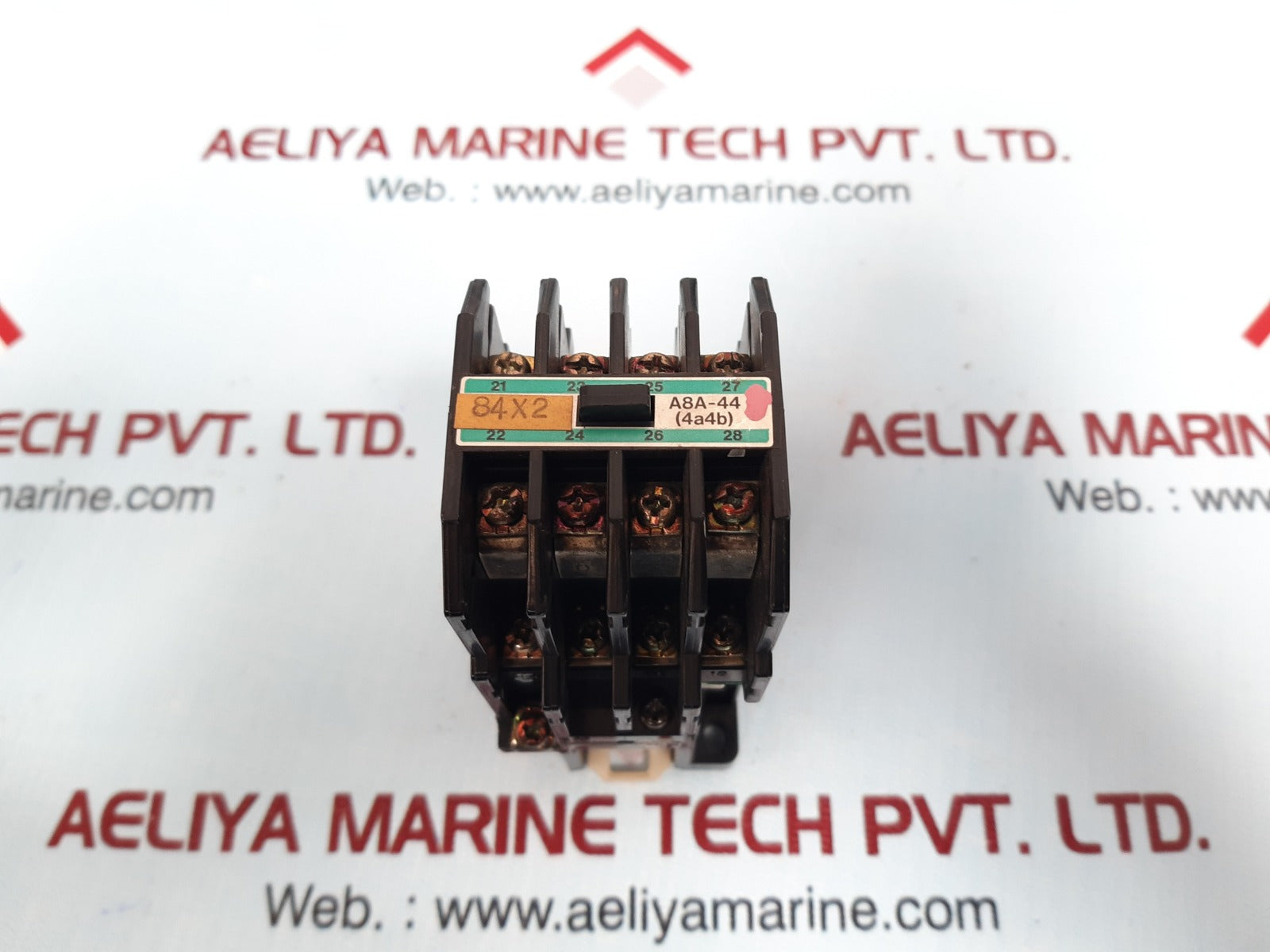 Toshiba A8A-44 (4A4B) Control Relay 100V-50Hz 100-110V-60Hz