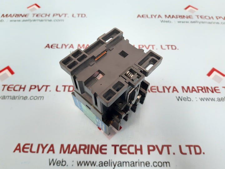 Hyundai Hmc27 Magnetic Contactor Ksc4504 200/220V 50/60Hz