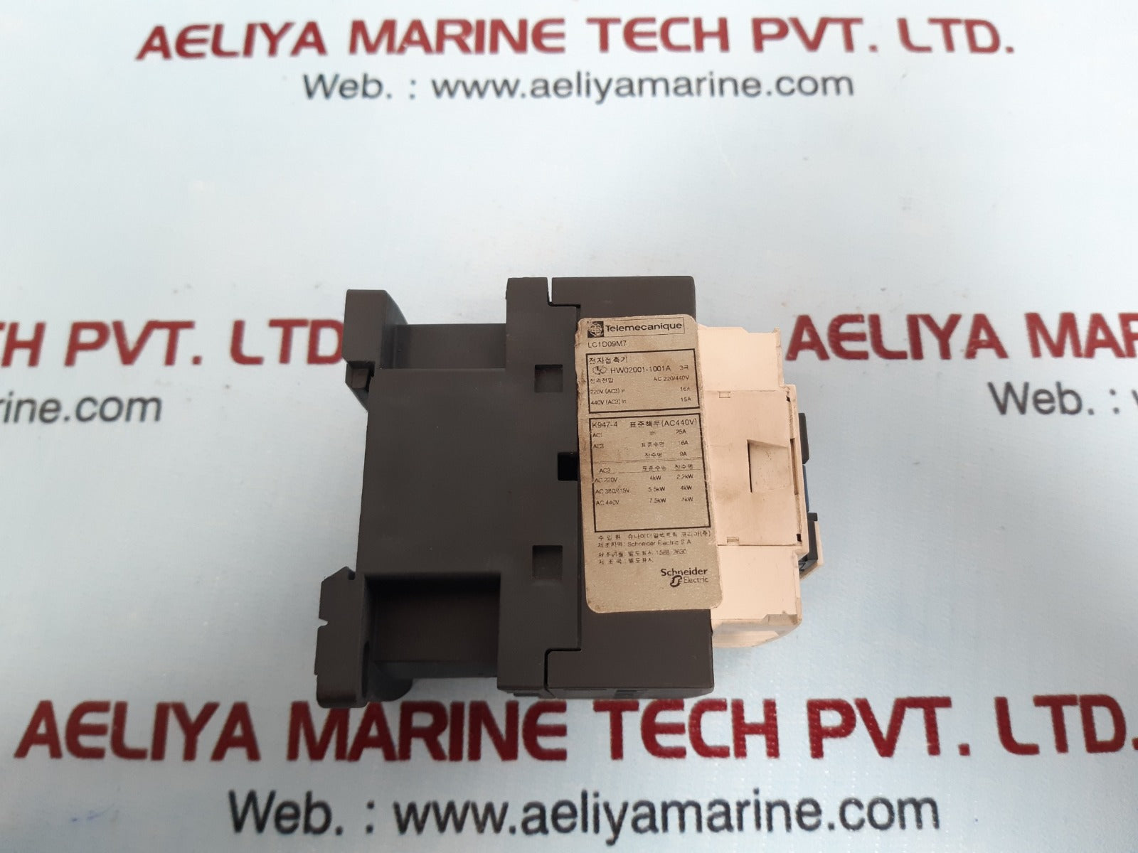 Schneider Electric/Telemecanique Lc1 D09 Contactor 600V A.C. Max